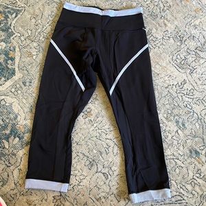 Lululemon cropped leggings